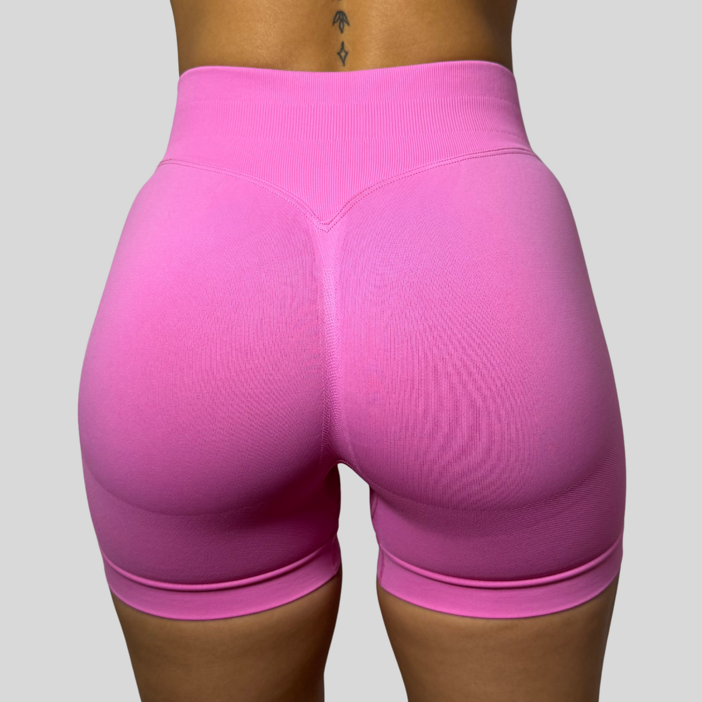 Lift Scrunch Short - Rose