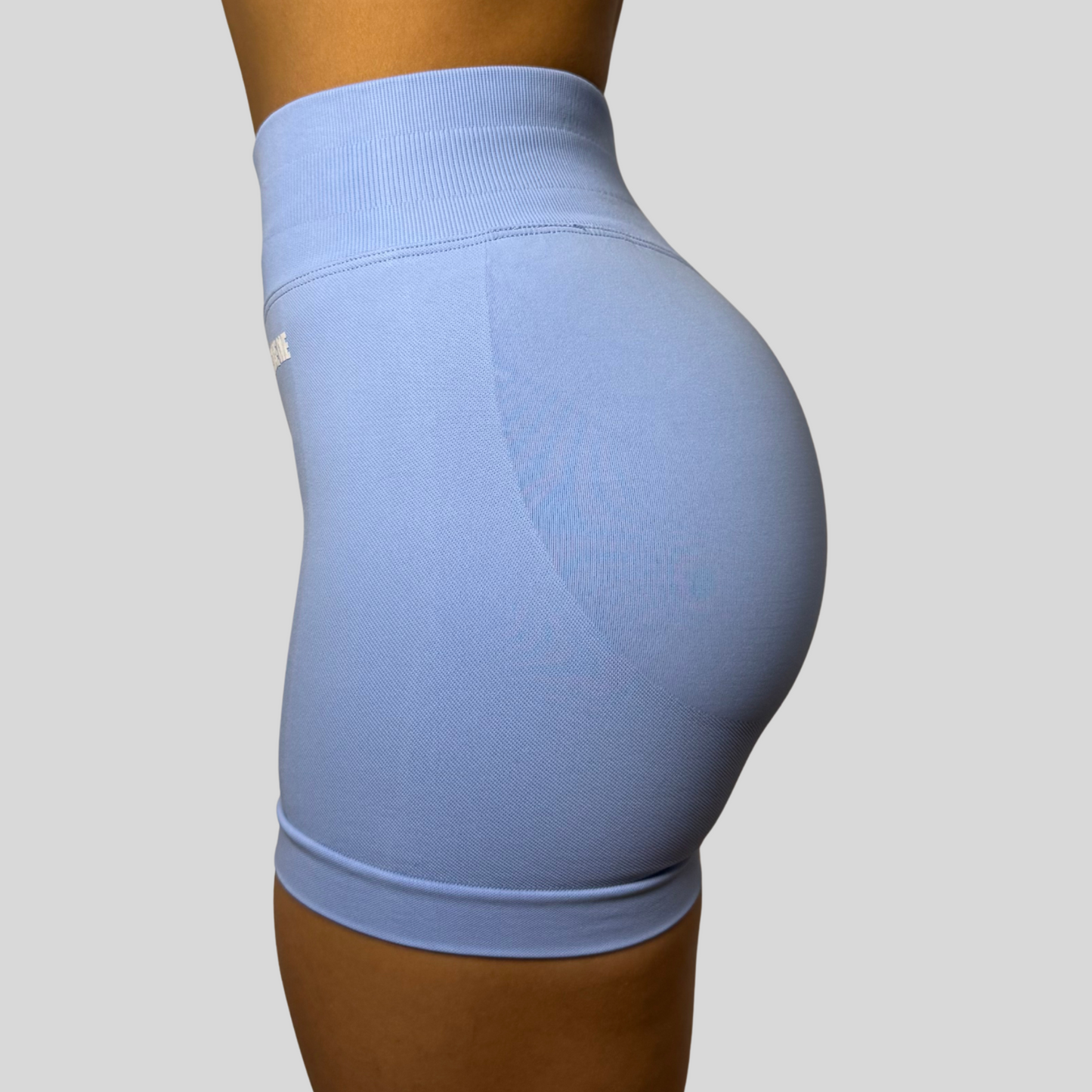 Lift Scrunch Short - Sky